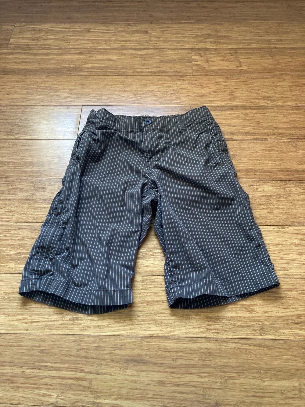 Old Navy Brown Striped Boys Shorts, Size 14